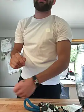 Maxi 52xh online show from July 2026 01:39:02 PM