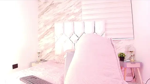 Snapshot of cataleya_ebony_ chatting on March 2026 03:02:02 AM cataleya ebony online show from March 2026 03:02:02 AM