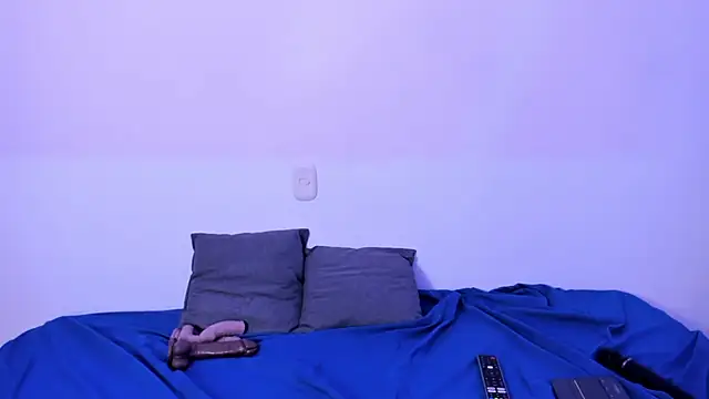 Snapshot of Renata_reyes11 chatting on October 2025 04:02:01 AM Renata reyes11 online show from October 2025 04:02:01 AM