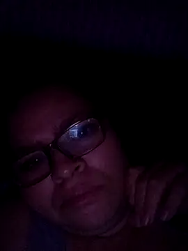 CaroLaGordita online show from April 2026 03:33:01 AM