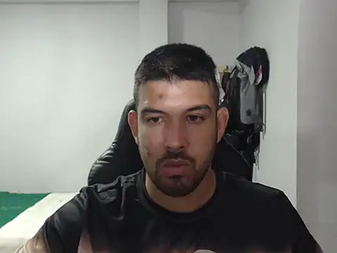 Axel11113 online show from November 2025 04:14:02 AM