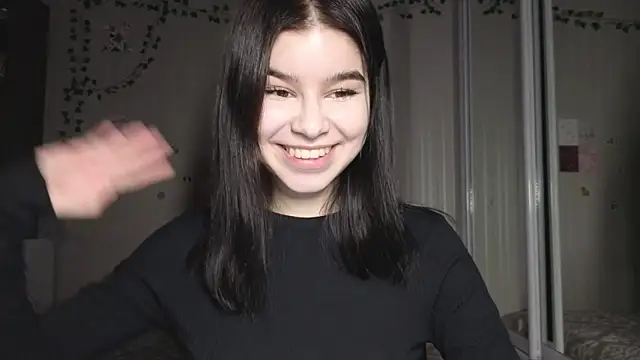 Snapshot of sladkoezzzka chatting on October 2025 05:56:01 PM sladkoezzzka online show from October 2025 05:56:01 PM