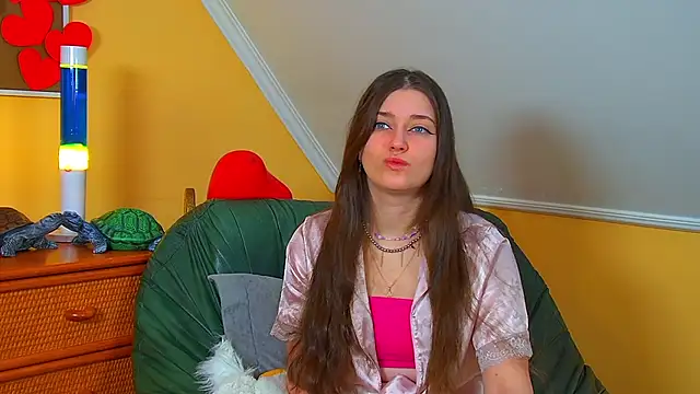 Snapshot of JessicaJewells chatting on February 2026 06:21:02 AM JessicaJewells online show from February 2026 06:21:02 AM