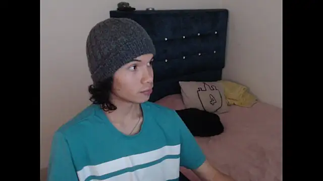 Xoxo Smiles online show from September 2025 03:24:01 PM