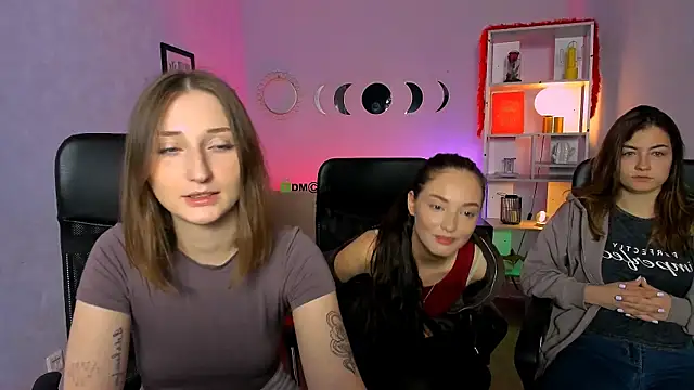 eva smiith  online show from May 2026 05:37:02 AM