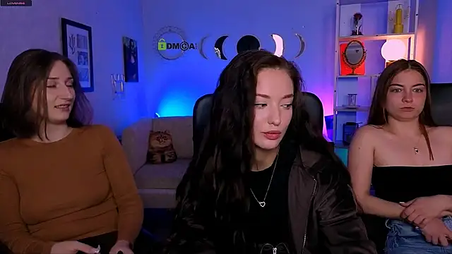 eva smiith  online show from June 2026 05:43:02 AM