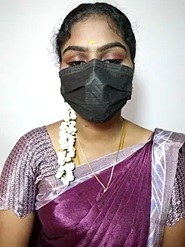 Snapshot of Tamil_Princess12 chatting on October 2025 07:00:01 PM Tamil Princess12 online show from October 2025 07:00:01 PM