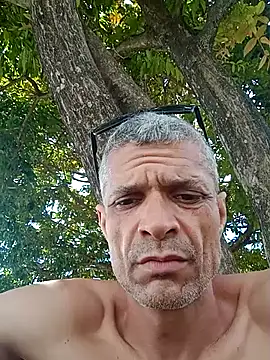 BrenoAvelar online show from April 2026 03:47:02 PM