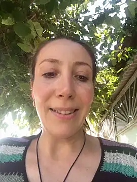 Snapshot of HellaryTourent chatting on September 2025 12:38:02 PM HellaryTourent online show from September 2025 12:38:02 PM