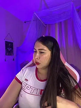 Valerie perez  online show from April 2026 06:56:01 PM