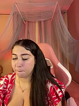 Valerie perez  online show from April 2026 06:53:02 PM