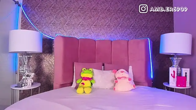 amber sparkle online show from March 2026 12:42:01 PM