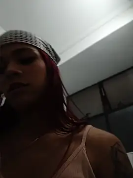 amber sparkle online show from May 2026 01:07:01 PM
