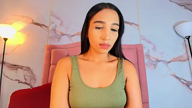 AlyaThompson online show from June 2026 04:17:01 AM