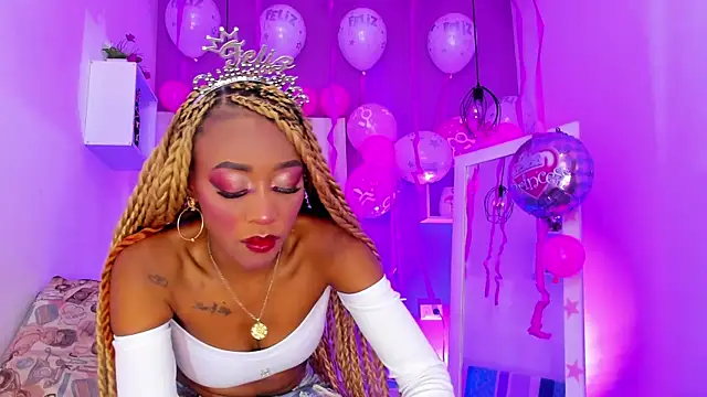 Snapshot of Horny_ebonys chatting on February 2026 08:43:01 PM Horny ebonys online show from February 2026 08:43:01 PM