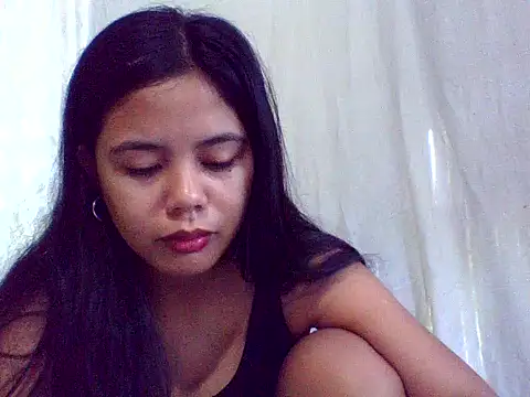 Snapshot of sweet_heaven00 chatting on October 2025 12:18:02 AM sweet heaven00 online show from October 2025 12:18:02 AM