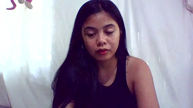 Snapshot of sweet_heaven00 chatting on October 2025 02:12:02 AM sweet heaven00 online show from October 2025 02:12:02 AM