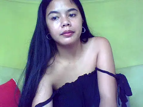 Snapshot of sweet_heaven00 chatting on October 2025 02:01:02 AM sweet heaven00 online show from October 2025 02:01:02 AM