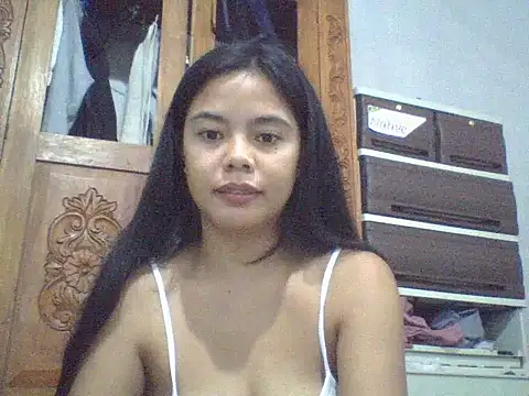 Snapshot of sweet_heaven00 chatting on February 2026 01:34:01 AM sweet heaven00 online show from February 2026 01:34:01 AM