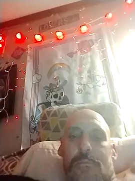 BonnienClyde5421 online show from February 2026 01:13:01 AM