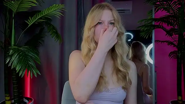 emilyshepar d online show from February 2026 06:01:02 AM