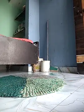 RAYI Queen 4 online show from April 2026 02:56:01 AM