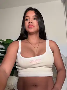 Snapshot of Tokio_Tokio chatting on February 2025 03:43:02 AM Tokio Tokio online show from February 2025 03:43:02 AM