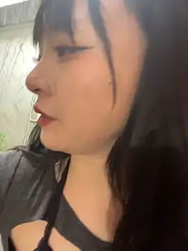 Snapshot of Yucheng__520 chatting on May 2026 09:39:02 AM Yucheng 520 online show from May 2026 09:39:02 AM