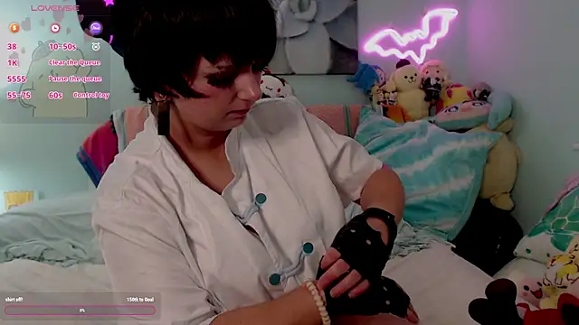 starsaturn online show from October 2025 03:06:02 AM