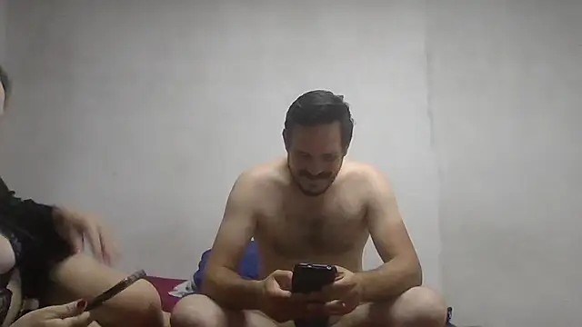 strawberry ana online show from January 2026 03:31:01 AM