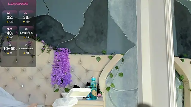 AmbarFoxx  online show from May 2026 07:03:01 AM