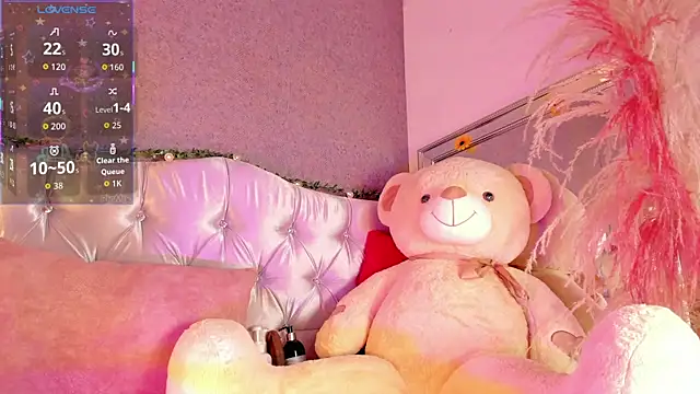 PrincePoppy online show from September 2025 08:42:01 PM