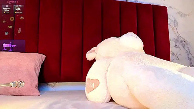 PrincePoppy online show from February 2026 09:31:01 PM