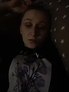 Lissa213 online show from November 2025 05:44:01 PM