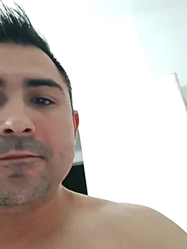 Snapshot of Bradd_32 chatting on September 2025 12:55:01 AM Bradd 32 online show from September 2025 12:55:01 AM