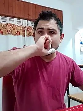 Bradd 32 online show from May 2026 11:51:01 AM