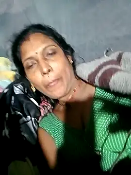 Savita992 online show from November 2025 09:59:01 PM