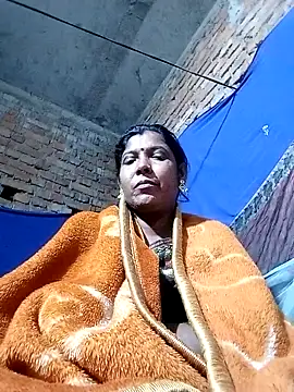 Savita992 online show from December 2025 12:56:02 PM