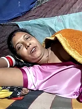 Savita992 online show from January 2026 07:11:01 PM