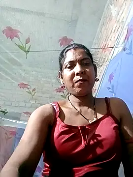 Savita992 online show from April 2026 07:18:02 PM