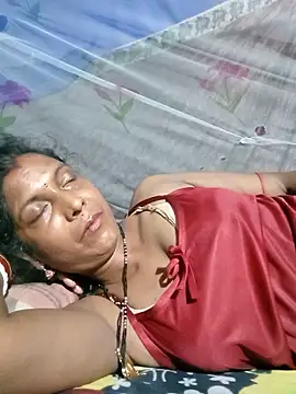 Savita992 online show from May 2026 07:41:02 PM