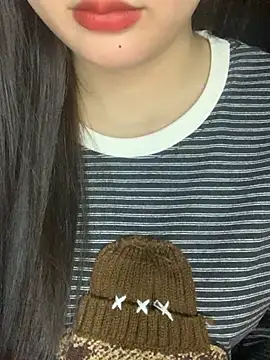 Snapshot of Linhtruong_ chatting on November 2025 04:27:01 AM Linhtruong online show from November 2025 04:27:01 AM