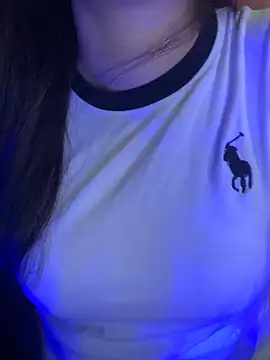 Linhtruong  online show from April 2026 04:17:02 AM