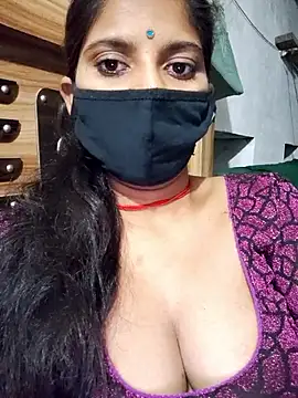 Snapshot of Daisygirl9 chatting on June 2026 05:03:02 PM Daisygirl9 online show from June 2026 05:03:02 PM