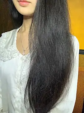 Snapshot of Nhinhi18 chatting on January 2026 03:50:01 PM Nhinhi18 online show from January 2026 03:50:01 PM