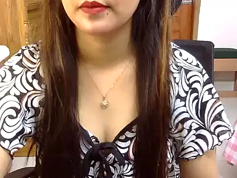 Snapshot of Obonti_2000 chatting on September 2025 11:43:01 AM Obonti 2000 online show from September 2025 11:43:01 AM