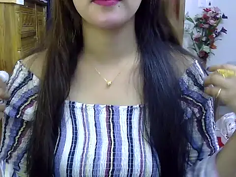 Snapshot of Obonti_2000 chatting on November 2025 04:12:02 PM Obonti 2000 online show from November 2025 04:12:02 PM