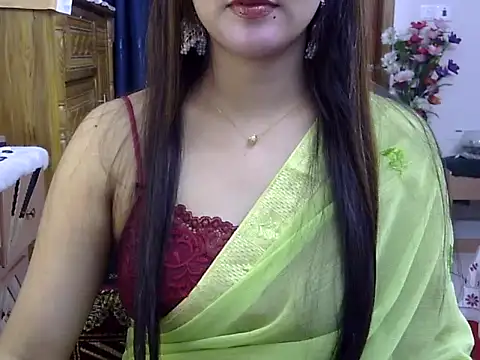 Snapshot of Obonti_2000 chatting on December 2025 04:38:01 PM Obonti 2000 online show from December 2025 04:38:01 PM