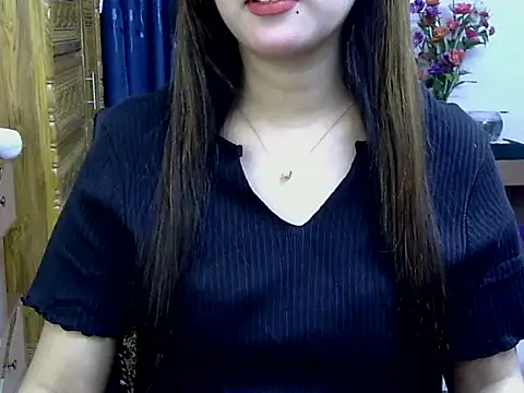 Snapshot of Obonti_2000 chatting on January 2026 05:26:01 PM Obonti 2000 online show from January 2026 05:26:01 PM