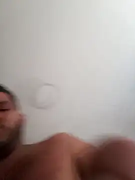 Frank0021 online show from December 2025 03:40:02 PM